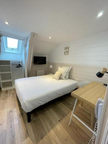 Les Embruns Hotel