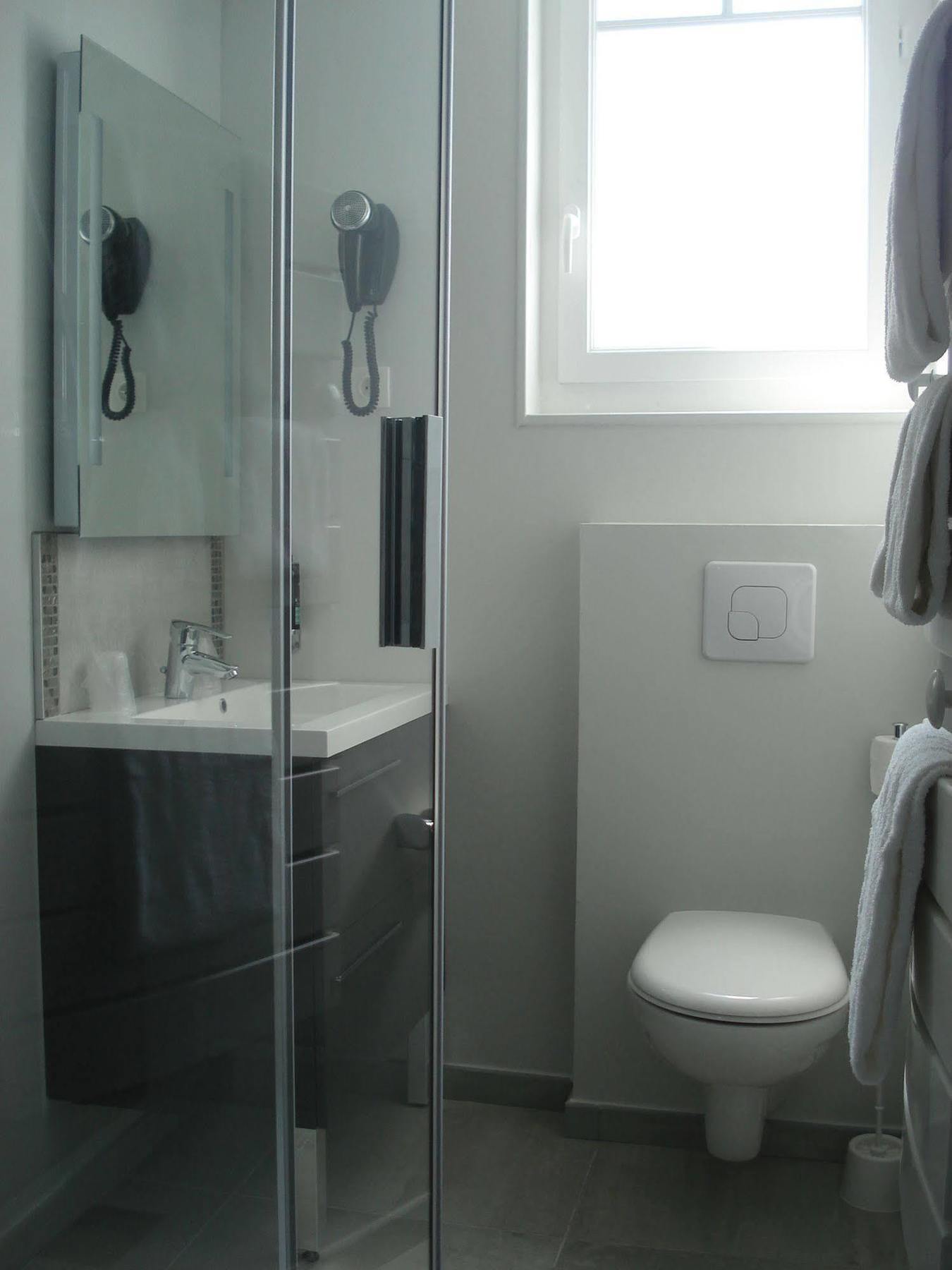 Hotel Les Embruns 3*